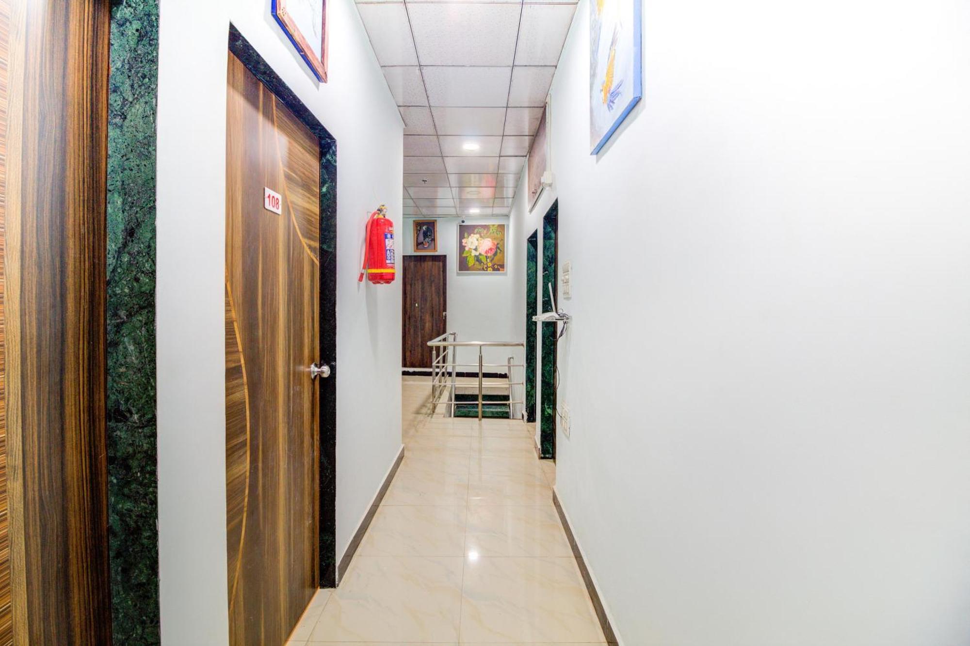 Hotel O Anjali Hotel Mumbai Exterior photo